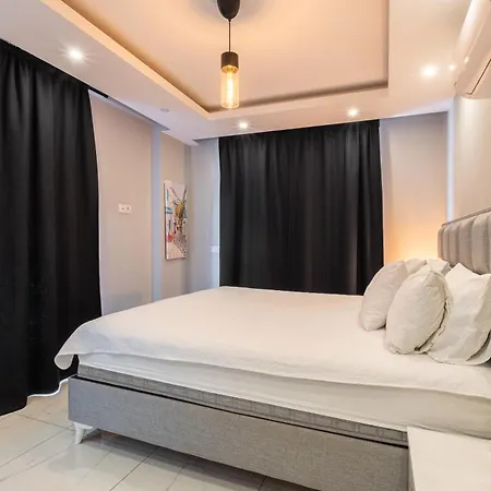 Kleopatra Ii Apartment